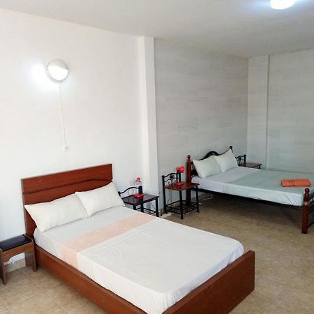 Casa Cacheu Homestay Guest House Бисау Экстерьер фото