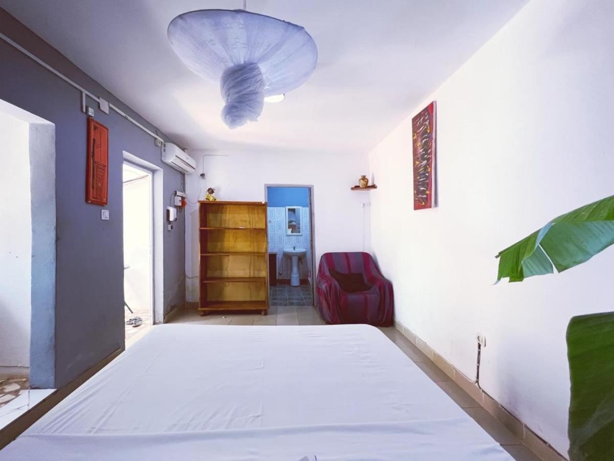 Casa Cacheu Homestay Guest House Бисау Экстерьер фото
