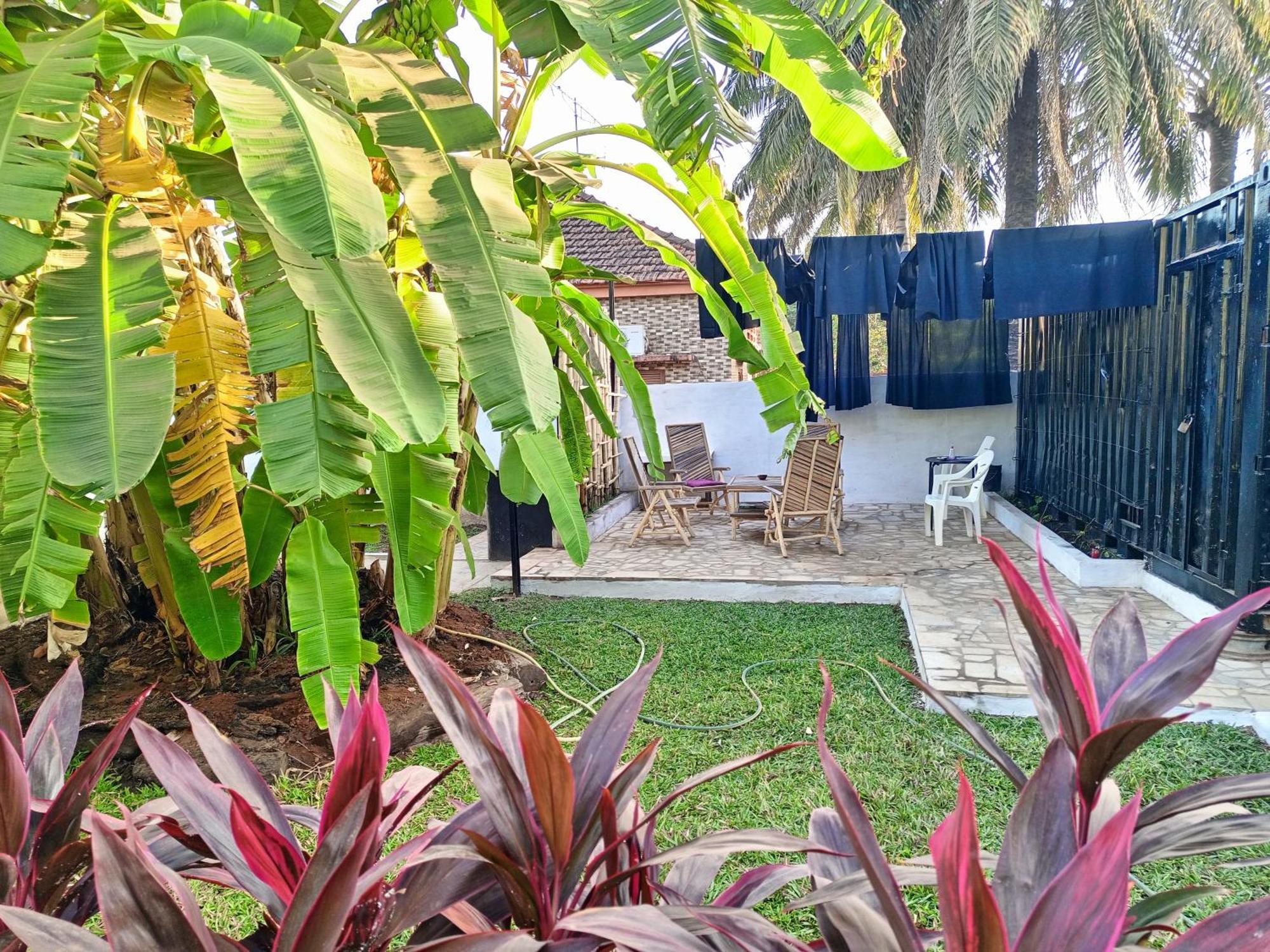 Casa Cacheu Homestay Guest House Бисау Экстерьер фото