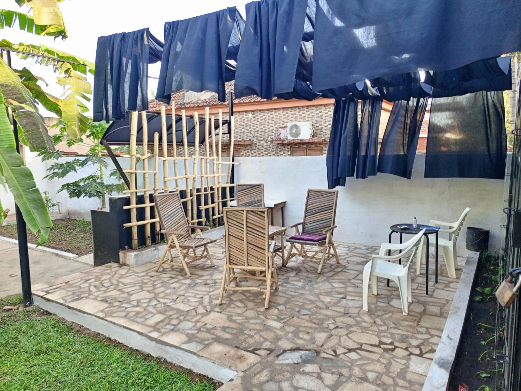 Casa Cacheu Homestay Guest House Бисау Экстерьер фото