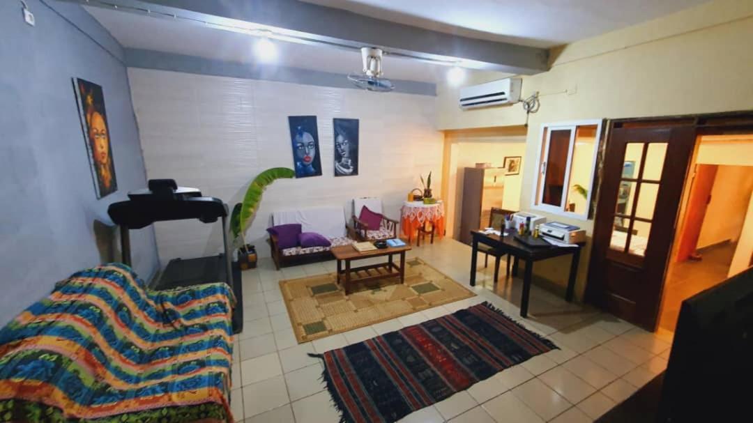Casa Cacheu Homestay Guest House Бисау Экстерьер фото