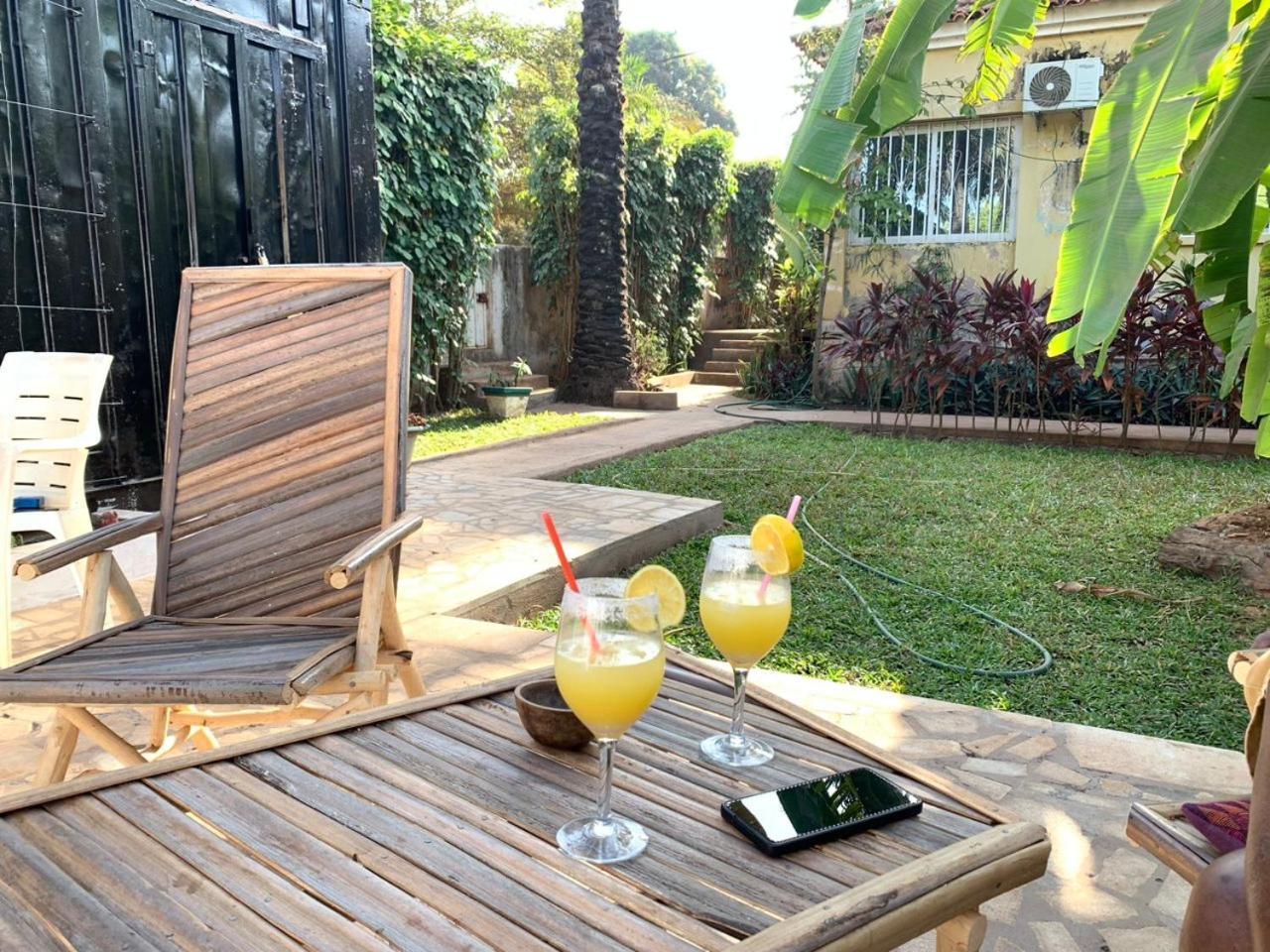 Casa Cacheu Homestay Guest House Бисау Экстерьер фото