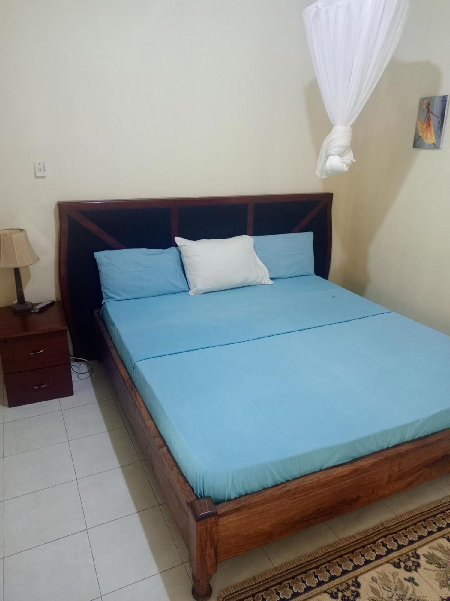 Casa Cacheu Homestay Guest House Бисау Экстерьер фото